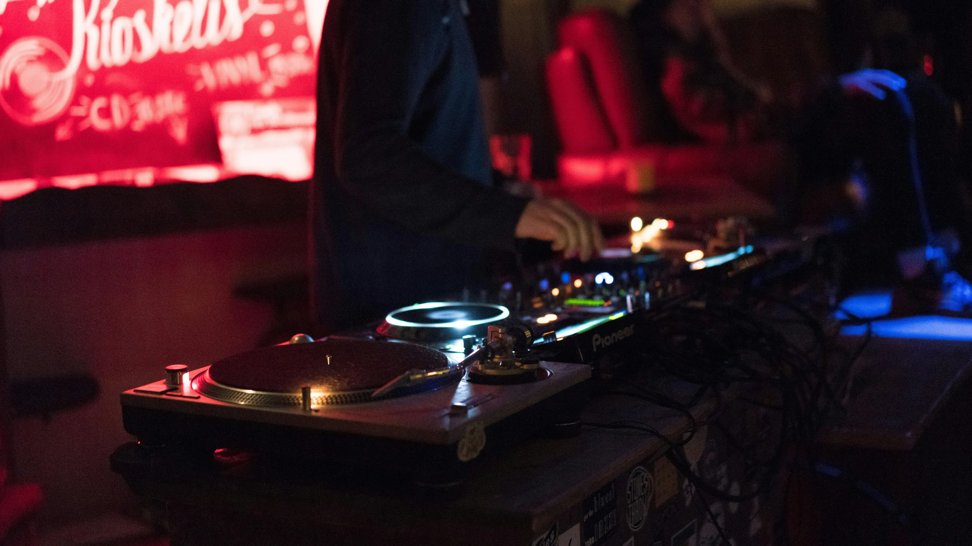 DJ mixing
